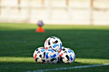 1-1！英超强强对决：进球被吹+中横梁+中门柱 10.2亿豪门两轮不胜（配图示意）